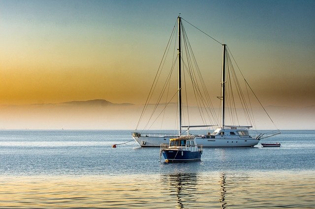 W naszym internetowym sklepie Sail Store odnaleźć można najlepszej jakości ofertę tyczącą się elektroniki pływających jednostek! 2022